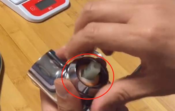 360旋轉水龍頭拆卸圖解,4個步驟輕松拆卸所有配件! 360旋轉水龍頭拆卸圖解,4個步驟輕松拆卸所有配件!