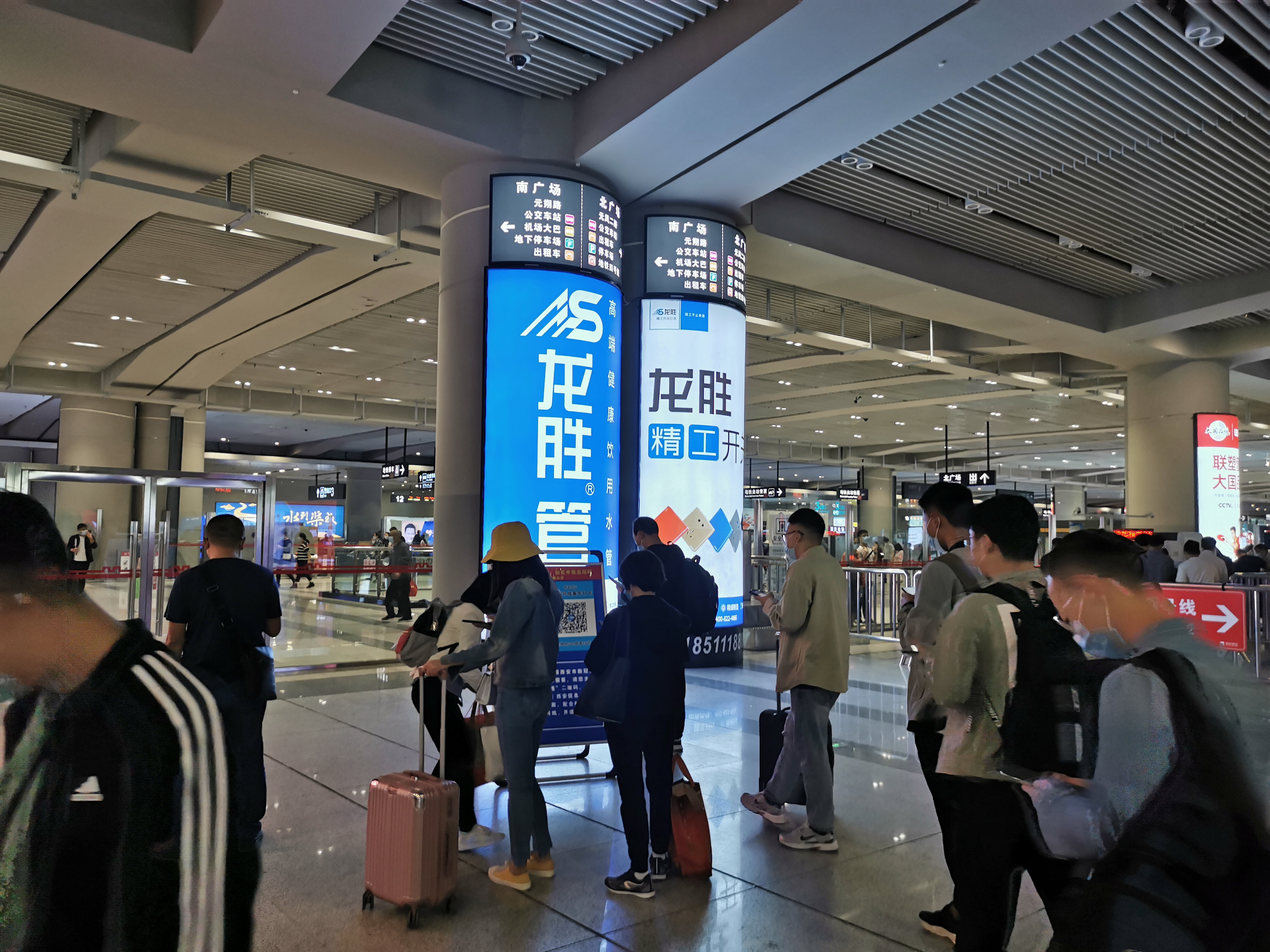 龍勝管高鐵廣告50城同步上線，刷屏億萬人！