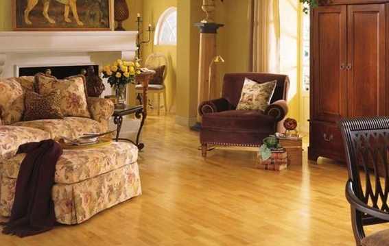 地暖上面鋪什么好？是選擇地板呢？還是瓷磚呢？