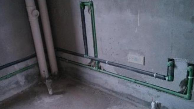 日豐水管為什么一長一短？購買冷熱水管的時候有哪些注意事項？